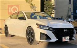 نيسان ألتيما